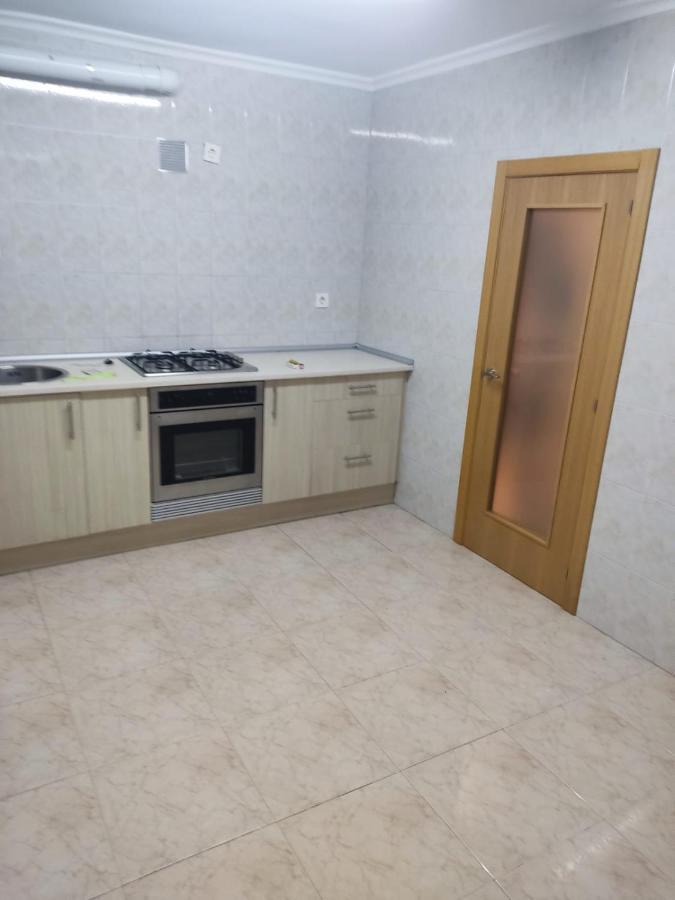 Piso Por Habitaciones En Хихон Экстерьер фото